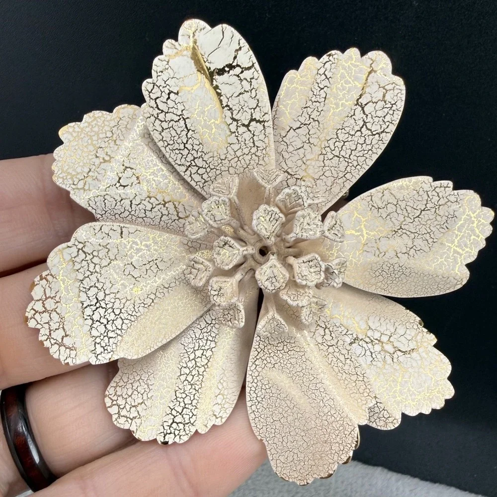 Vintage Enamel Flower Brooch Gold Tone Crackle Spring‎ HUGE Mod MCM